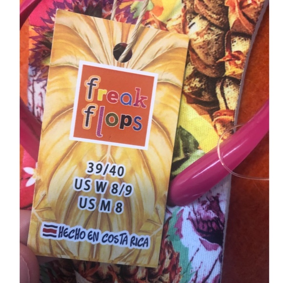 Freak Flops colourful flip flops sandals with flowers and pineapples NWT - Picture 3 of 6